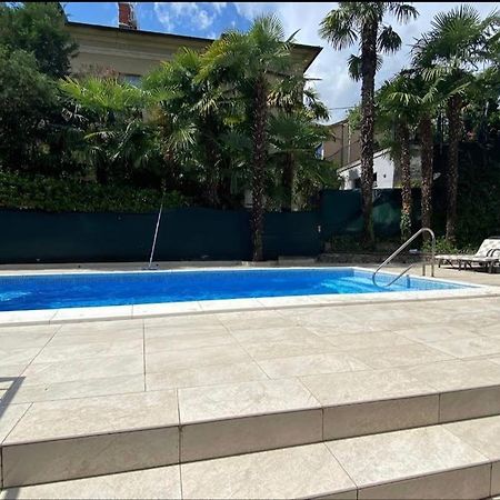 Villa Mediteran Opatija **** Exteriör bild