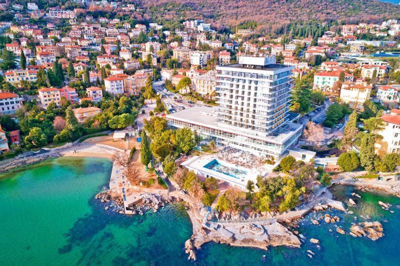 Villa Mediteran Opatija **** Exteriör bild