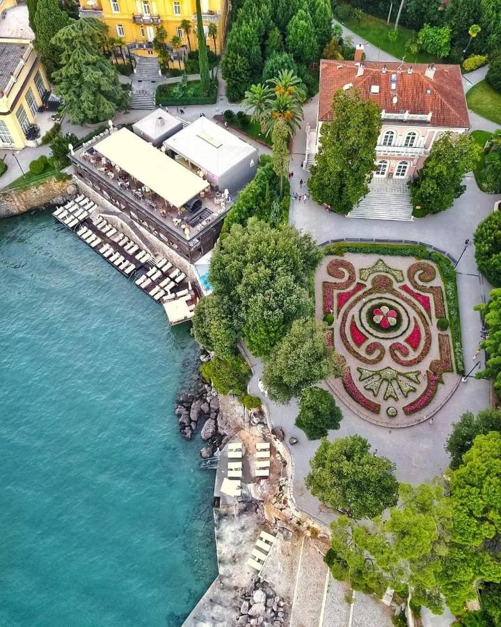 Villa Mediteran Opatija **** Exteriör bild